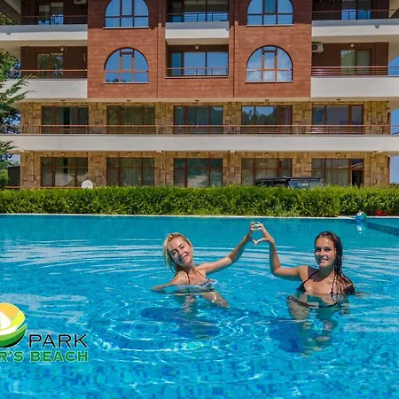 Complex Hunter's Apart Otel