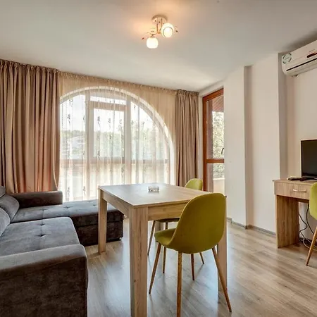 Complex Hunter's 希科尔皮诺夫西