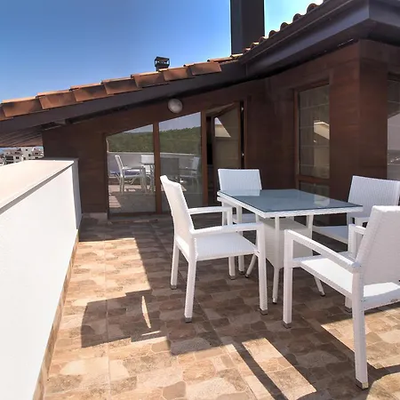 Apart Otel Complex Hunter's 4*