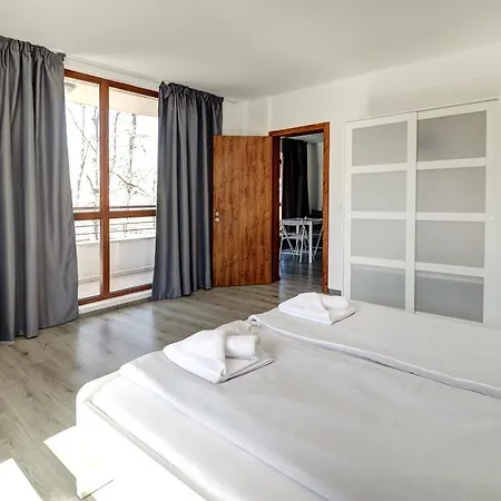 Complex Hunter's Shkorpilovtsi