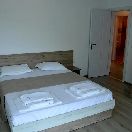 Complex Hunter's Shkorpilovtsi