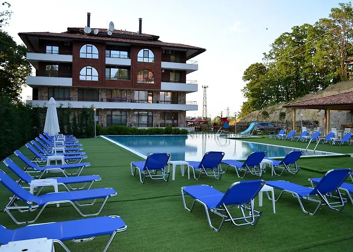 Complex Hunter's 4* שקורפילובצי