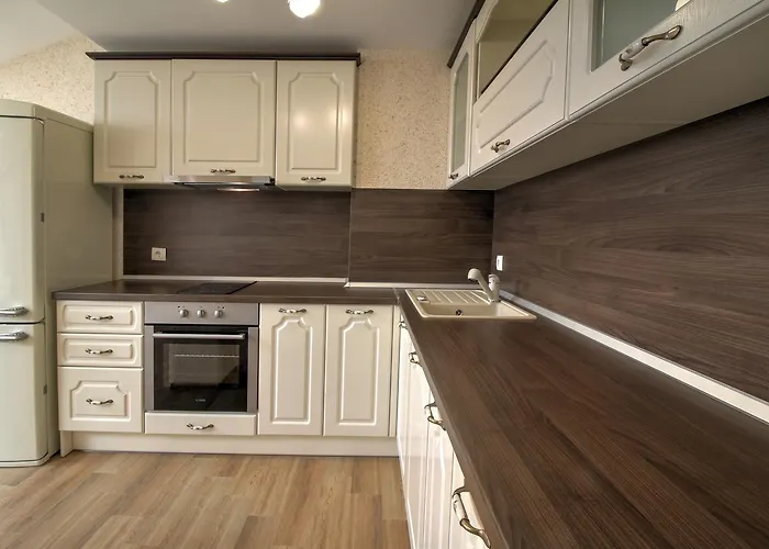 Complex Hunter's 4* שקורפילובצי