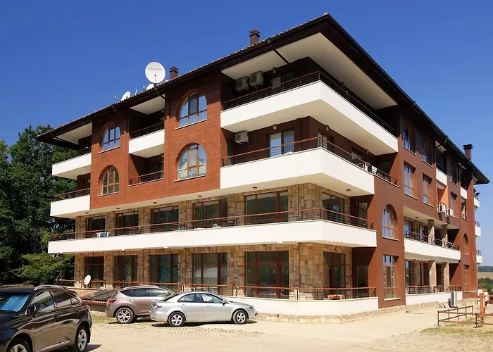 Complex Hunter's מלון דירות 4*