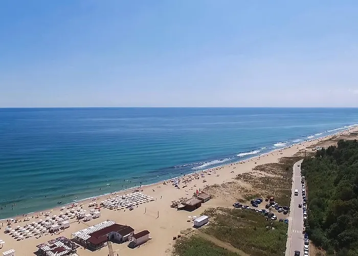 מלון דירות Complex Hunter's 4*