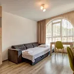 Апартхотел комплекс Hunter's 4*