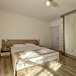 Апартхотел комплекс Hunter's 4*