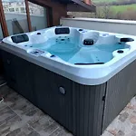 комплекс Hunter's Апартхотел 4*