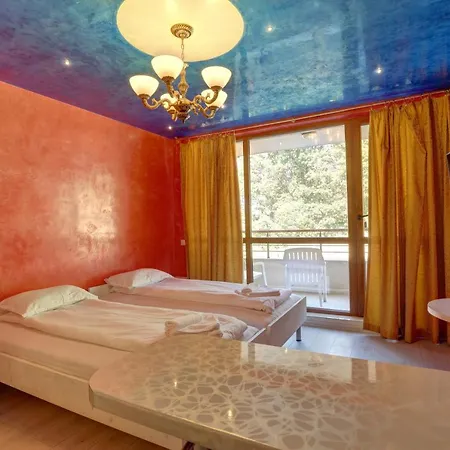 Апарт-отель Complex Hunter's 4*