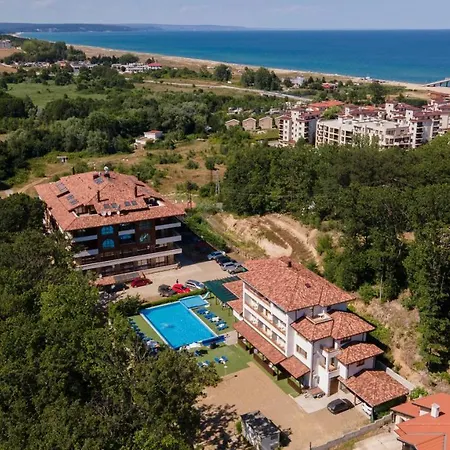 Complex Hunter's 4* Shkorpilovtsi