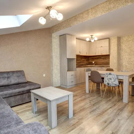 Complex Hunter's Aparthotel