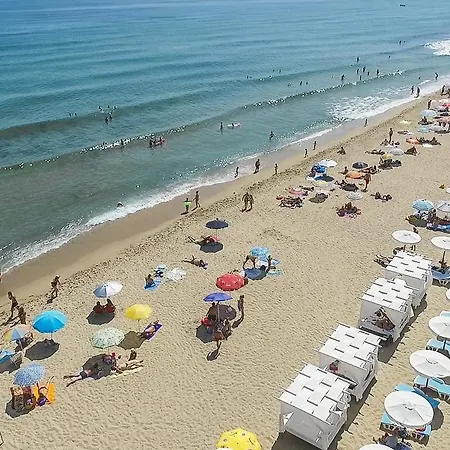 Complex Hunter's Aparthotel